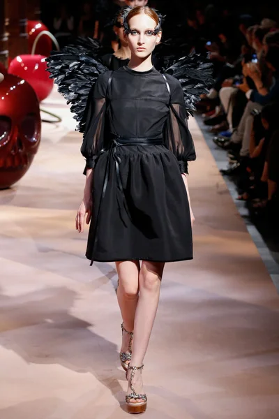 Look 46